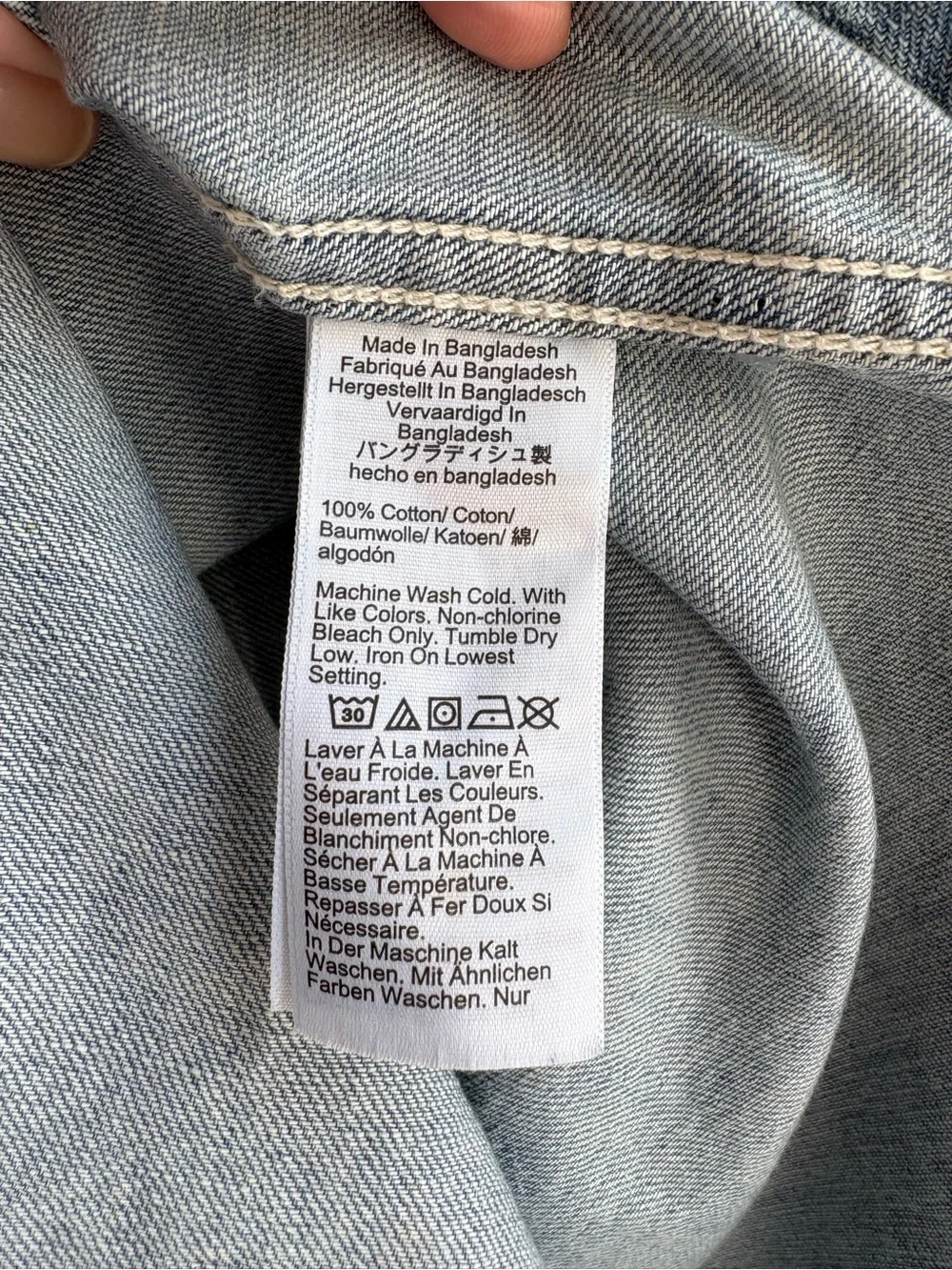 Crew Men’s Medium Chambray Denim Button Front Shirt Casual Classic Western - Picture 8 of 12